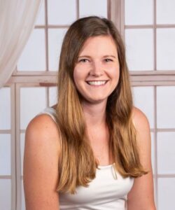 Lena Hoffinger Lena Hoffinger